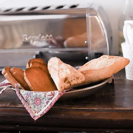 Bed & Breakfast La Cachette Du Comte Montfort-sur-Argens