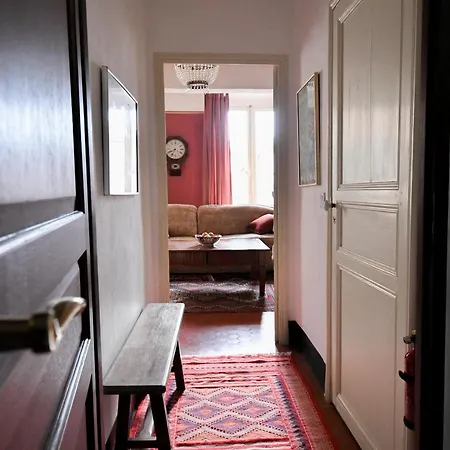 La Cachette Du Comte Bed & Breakfast